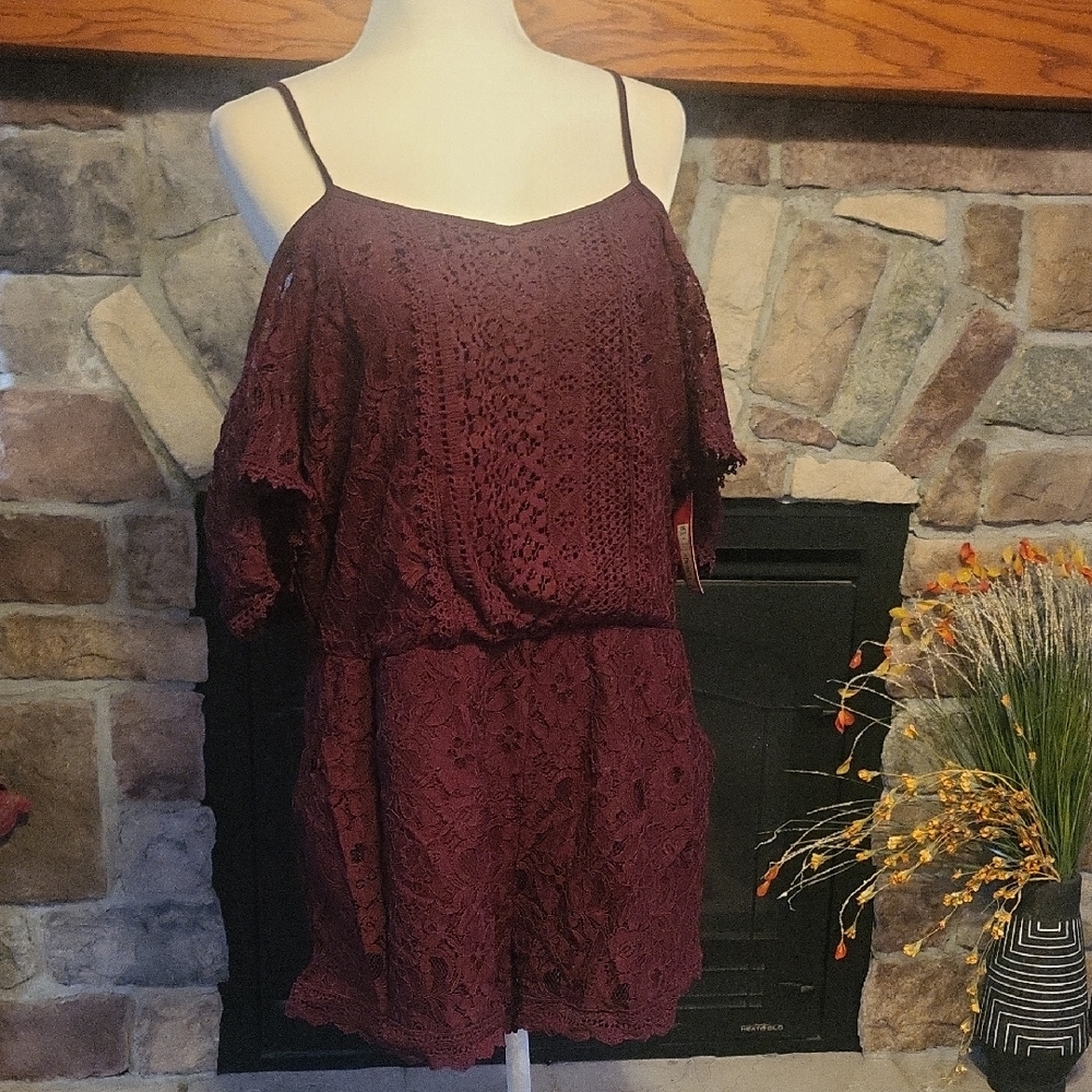 Xhilaration Maroon Lace Romper